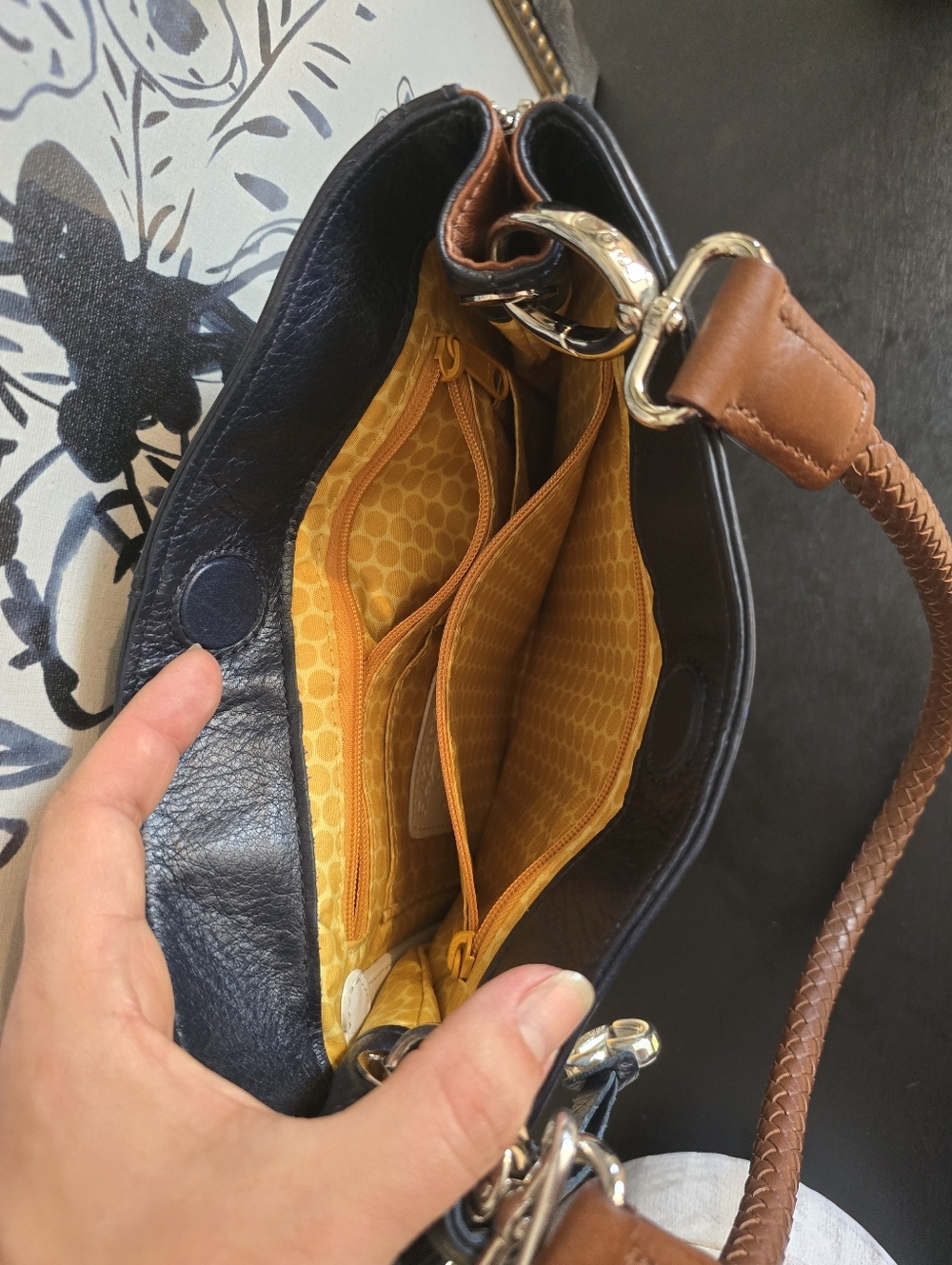 BRIGHTON FASHIONISTA CALIFORNIA BEACH CHIC IN THE SHADE SHOULDER BAG - Picture 6 of 14